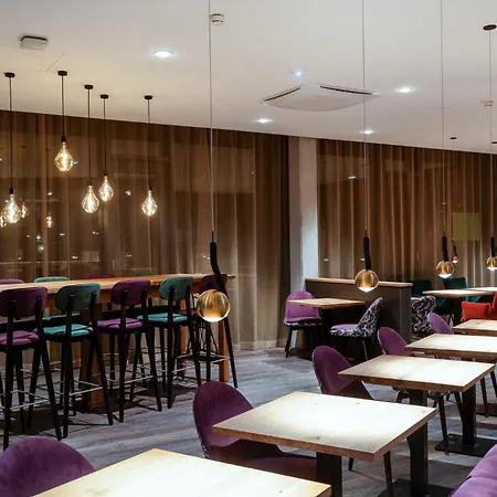 Mightytwice Hotel 4*