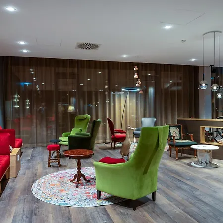 Hotel Mightytwice Achern