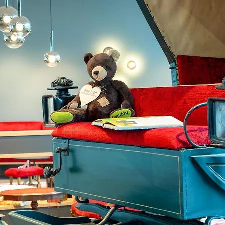 Hotel Mightytwice 4*