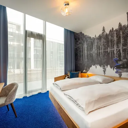 Hotel Mightytwice 4*