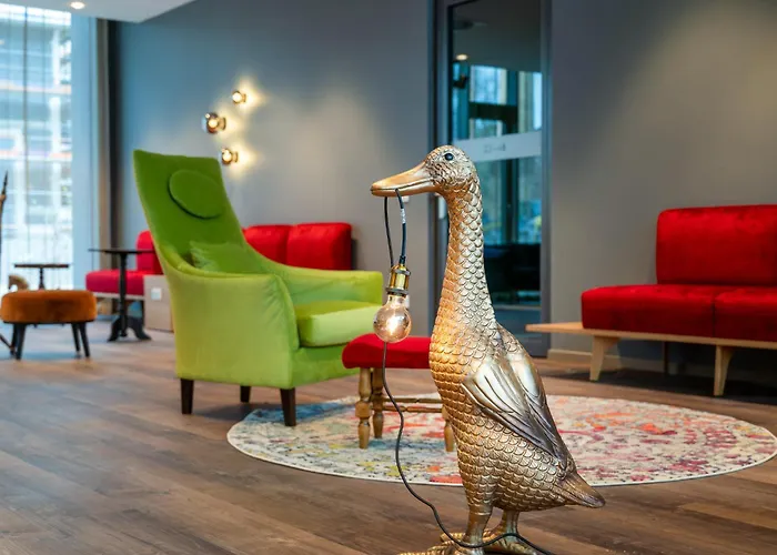 Mightytwice Hotel 4*