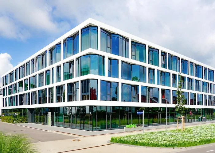 Mightytwice Hotel 4*